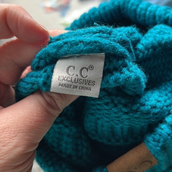 C.C Beanie Tail Cable Knit Messy High Bun Ponytail Hat Teal - Picture 4 of 6